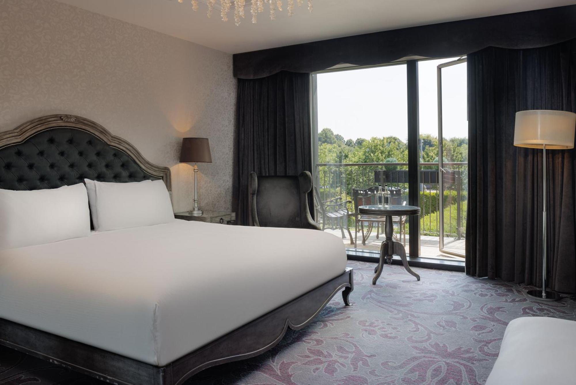 Hilton London Syon Park 4* Брентфорд