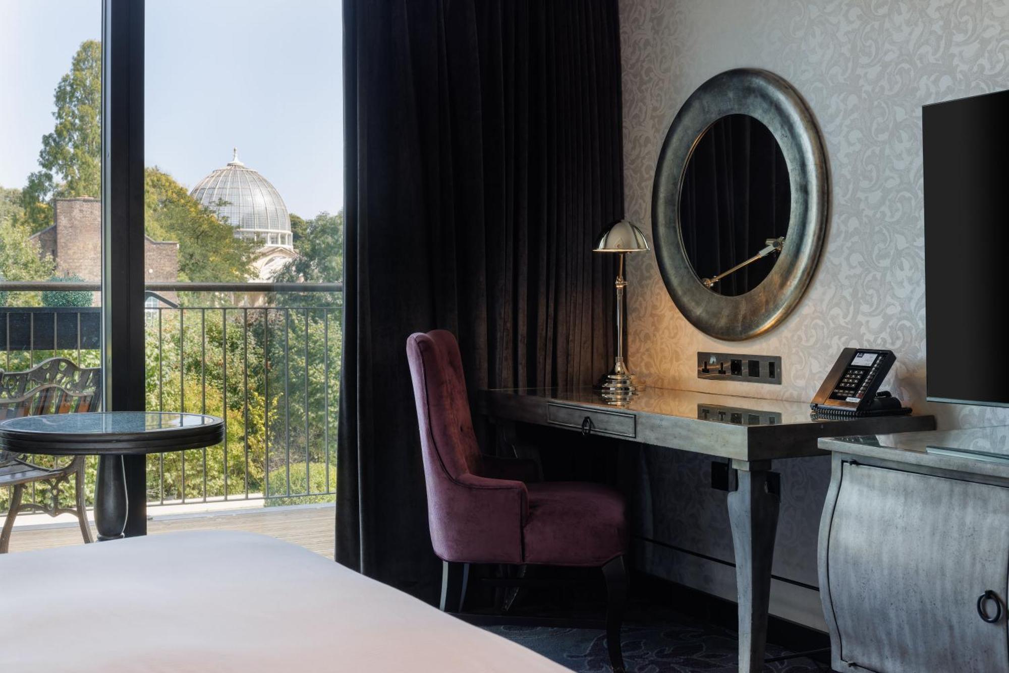 Hilton London Syon Park Отель