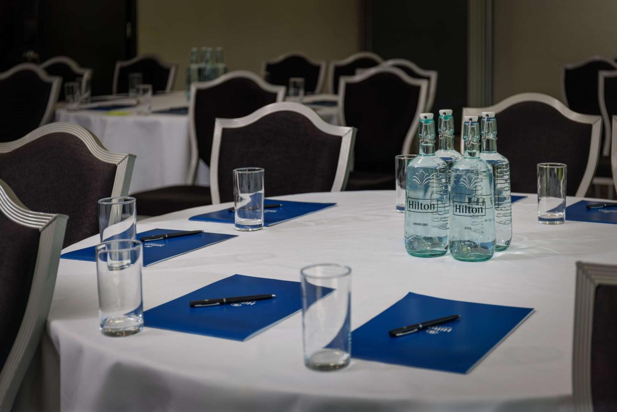 Hilton London Syon Park Отель