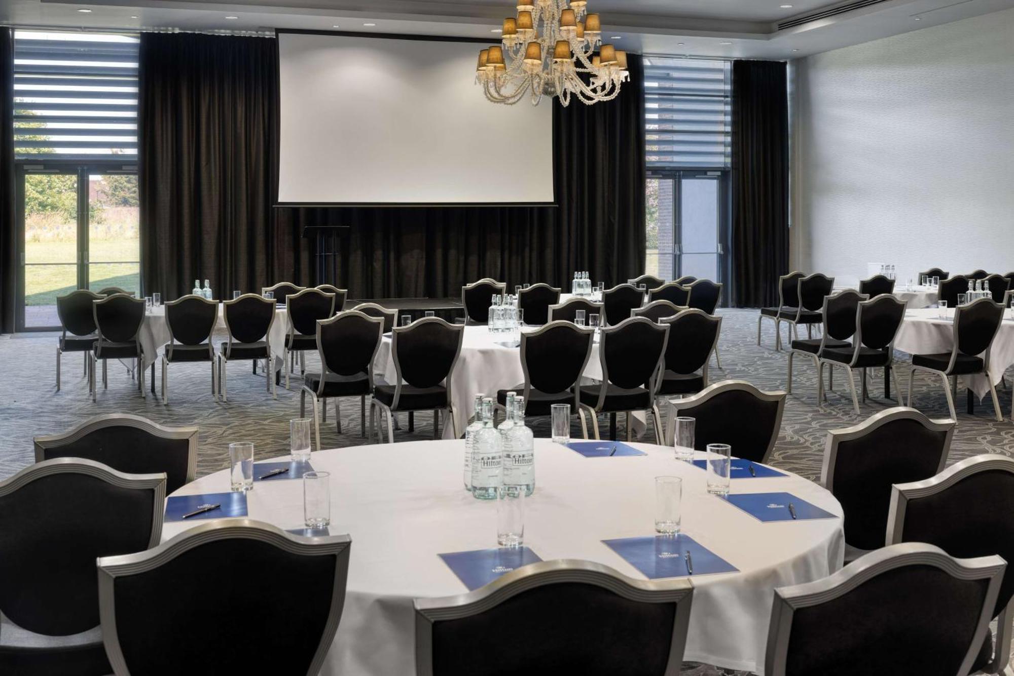 Hilton London Syon Park 4* Brentford